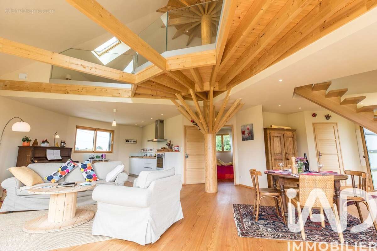 Photo 2 - Maison à SAINT-GENIX-SUR-GUIERS