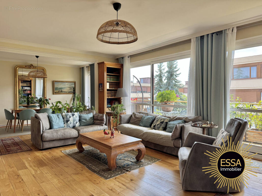 Appartement à NOISY-LE-ROI