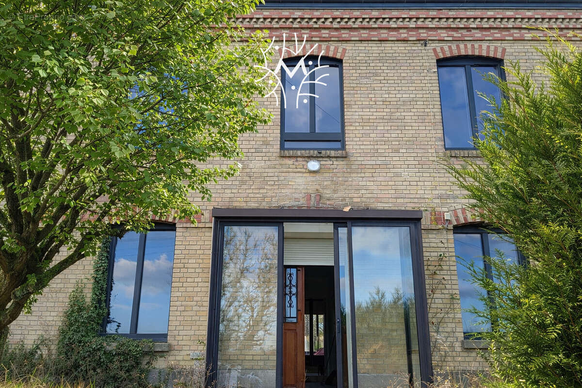 Maison à BERTONCOURT