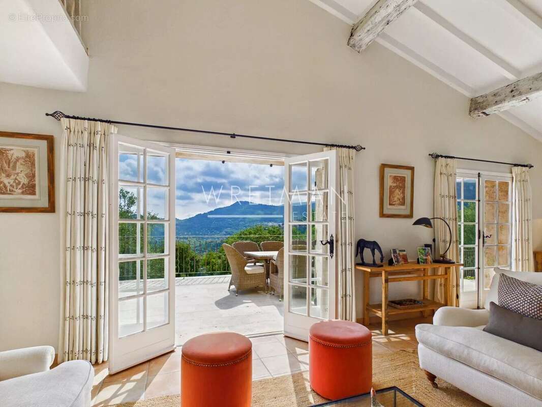 Charmante bastide avec vue imprenable – Tourrettes-sur-Loup - photo 5