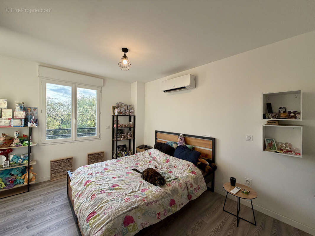 Maison à COULOMMIERS