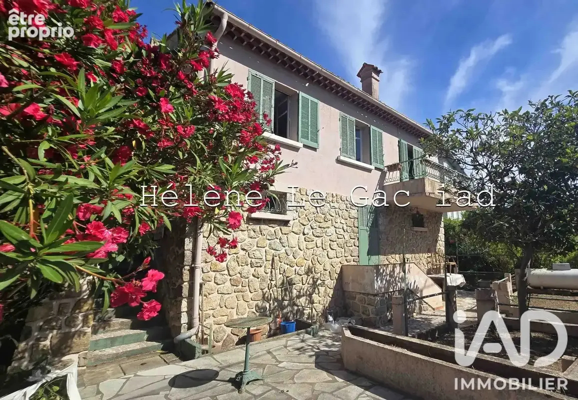 Photo 1 - Maison à TOULON
