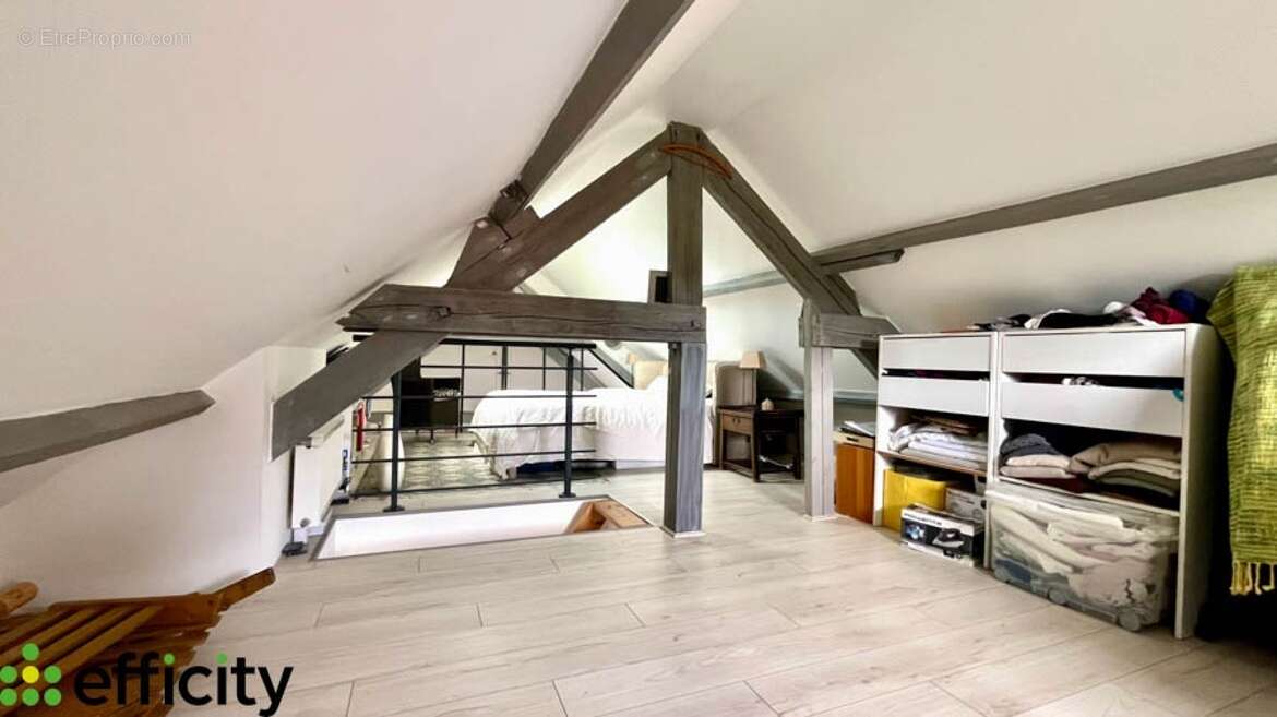 Appartement à MANTES-LA-VILLE