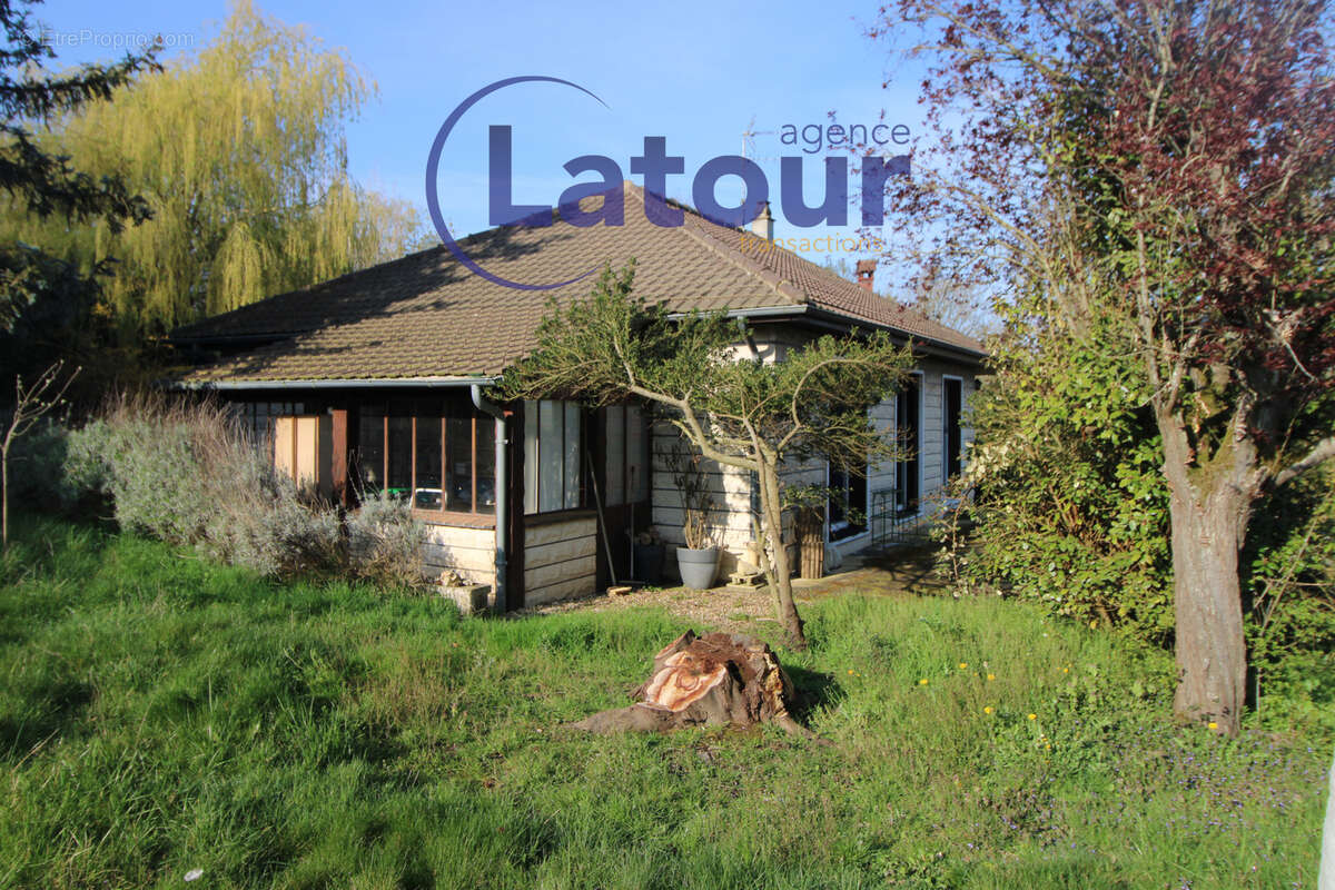 Maison à NONANCOURT