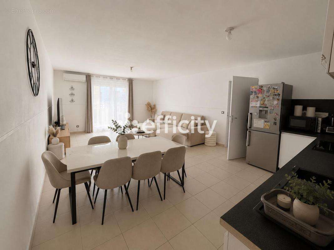 Appartement à MARSEILLE-15E
