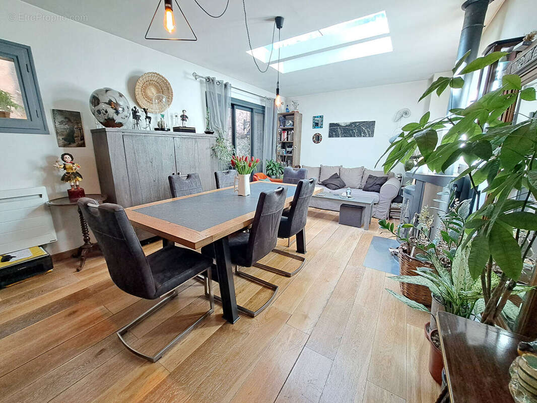 Maison à MALAUCENE