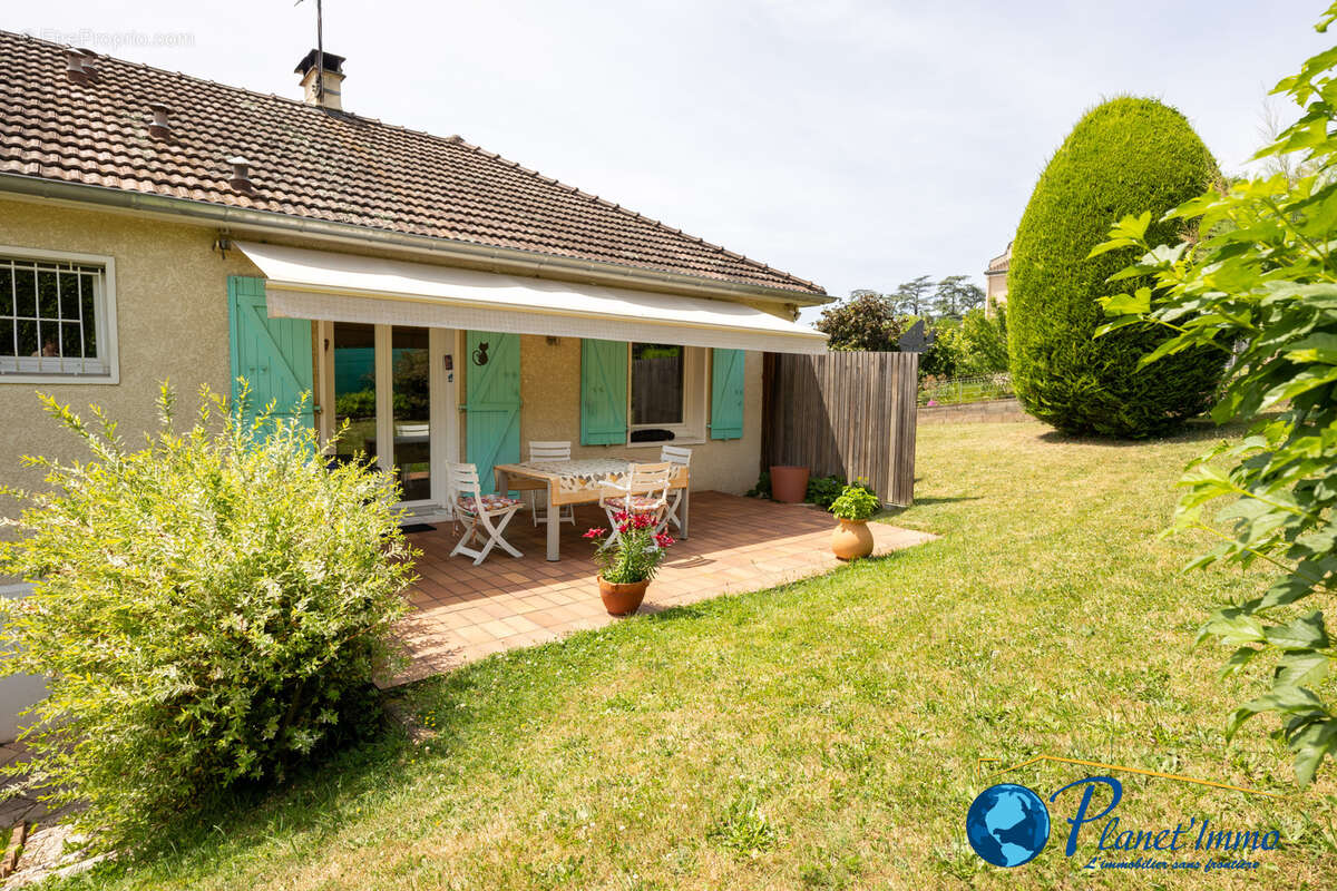 Maison à LA FOUILLOUSE