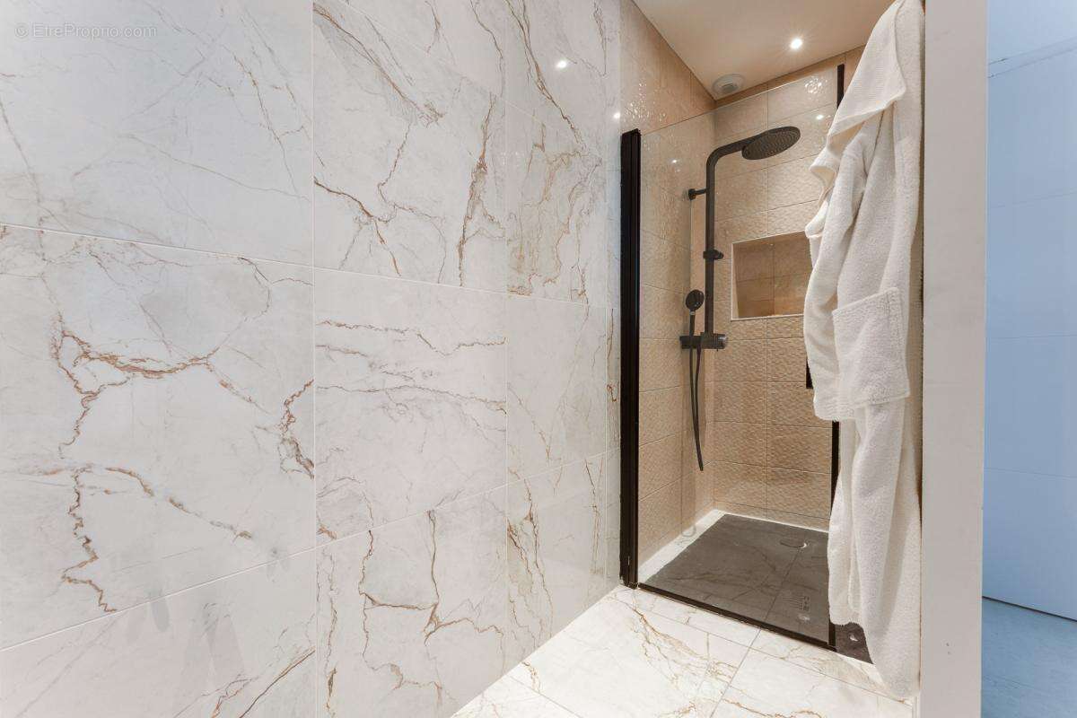 Maison à vendre 6 pièces MONTLOUIS SUR LOIRE (37) - photo 19