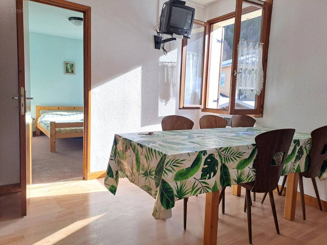 Appartement à MIJOUX