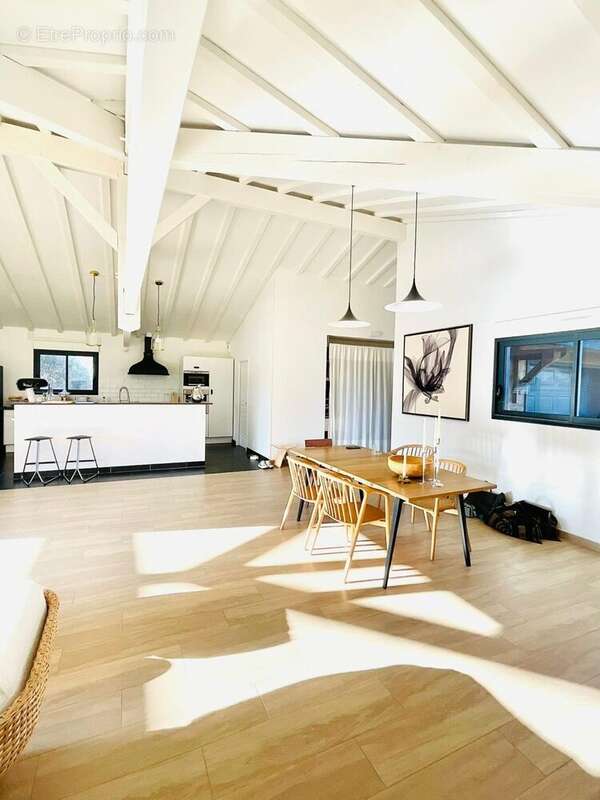 Maison à MONFLANQUIN