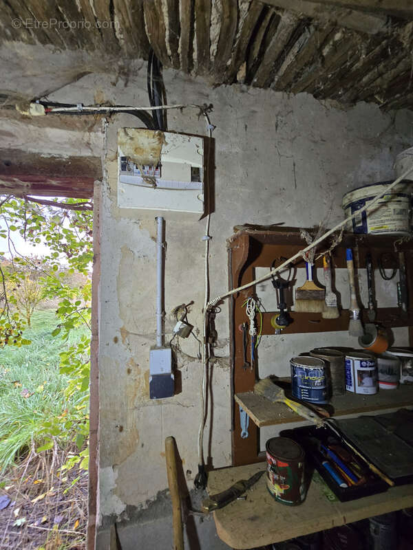 Maison à LA CHAPELLE-SAINT-LAURIAN