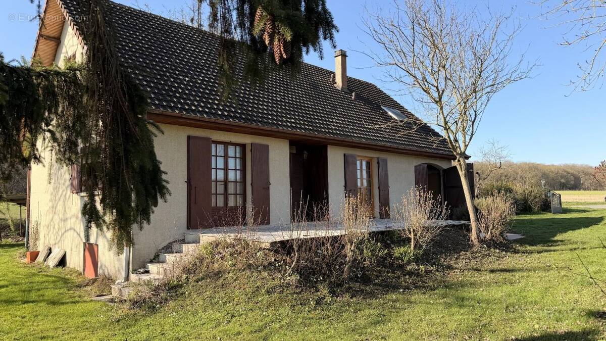 Maison à CHAUMONT-EN-VEXIN