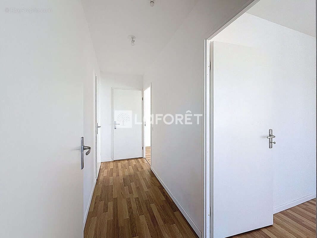 Appartement à MOISSY-CRAMAYEL