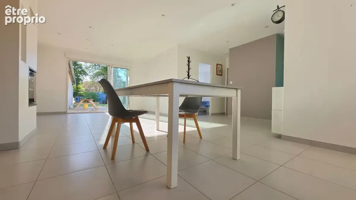 Maison familiale dans les bas de l'Immaculée, Saint-Nazaire - Garage et jardin - photo 3