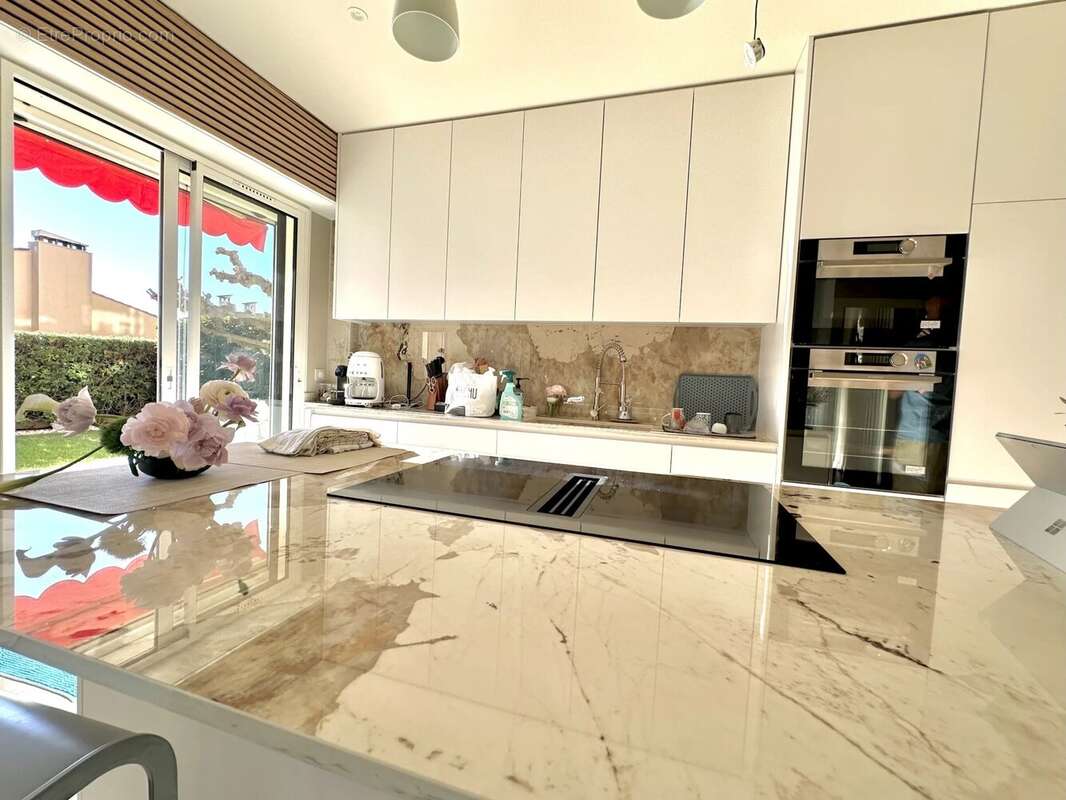 Appartement à VILLEFRANCHE-SUR-MER