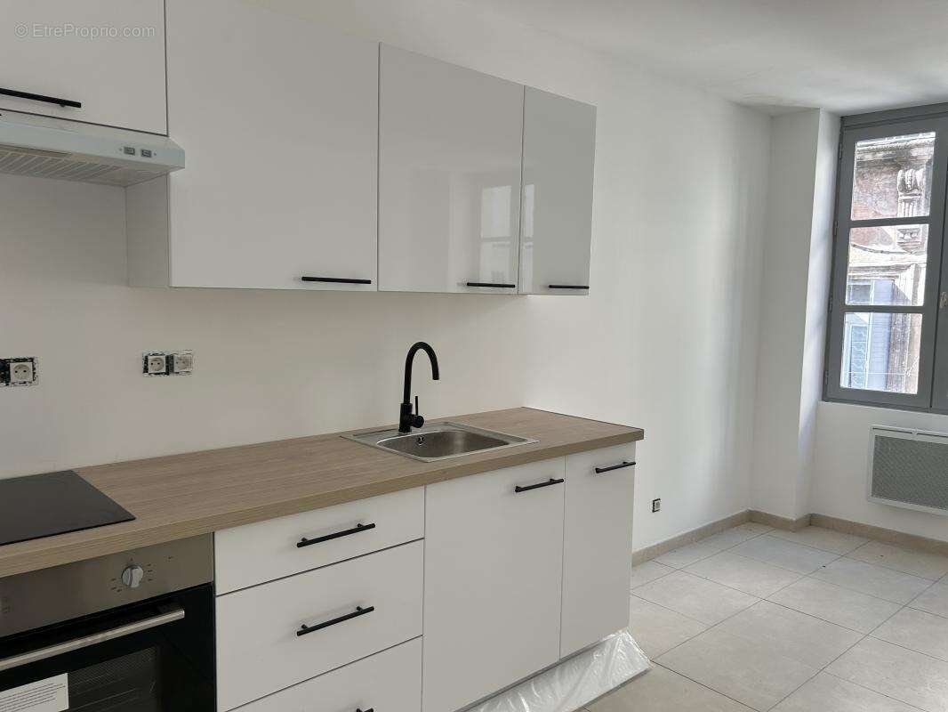 Appartement à BEZIERS