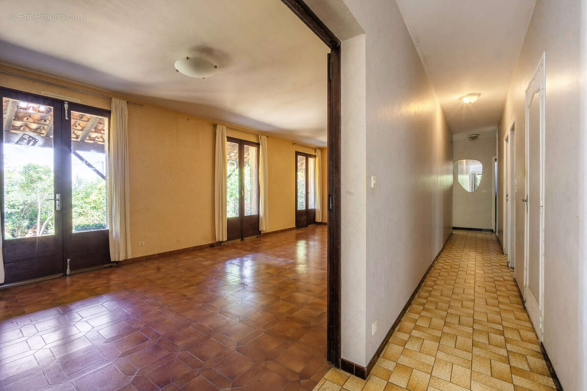 Maison 5 pièces 107 m2 - photo 4