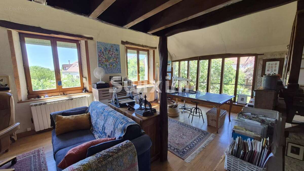 Deux Maisons de caractère réunies par une véranda de 60 m² - photo 4