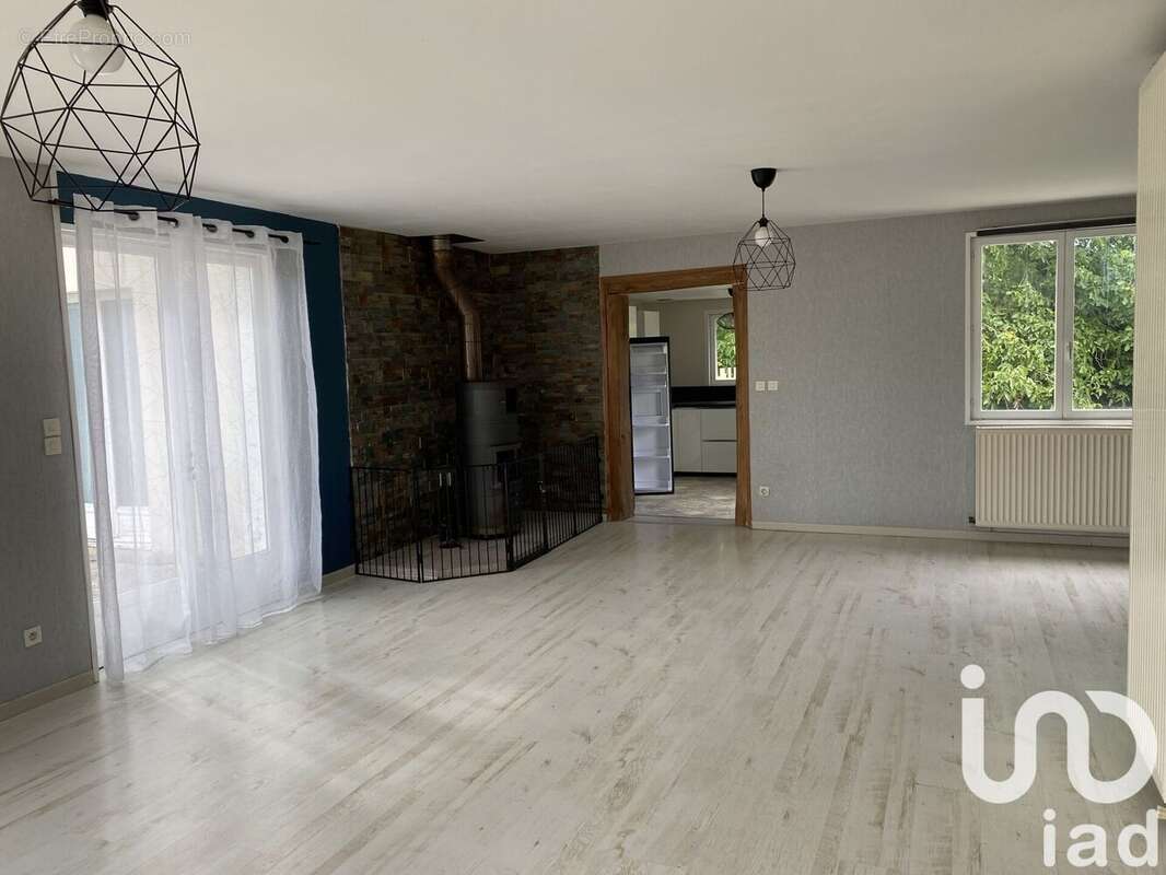 Photo 4 - Maison à CHERY-CHARTREUVE