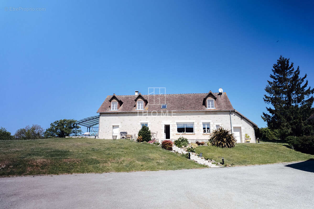 Maison à OISSEAU-LE-PETIT
