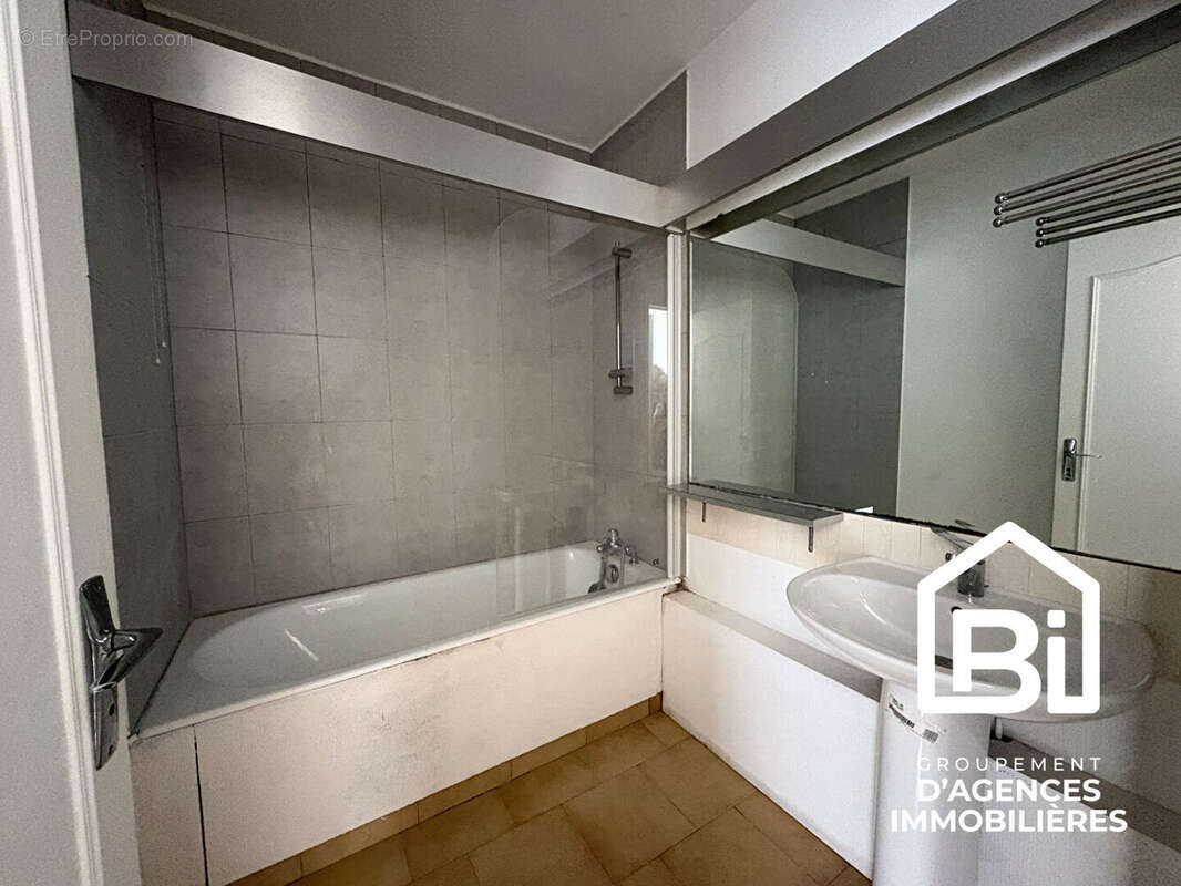 Appartement 2 pièces 55 m2 avec Balcon - CAEN - photo 6