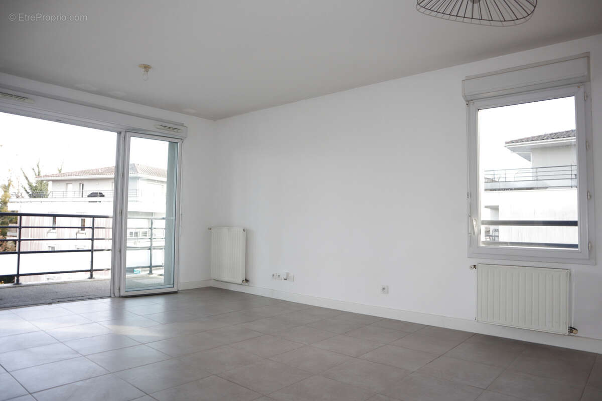 Appartement à VILLENAVE-D'ORNON