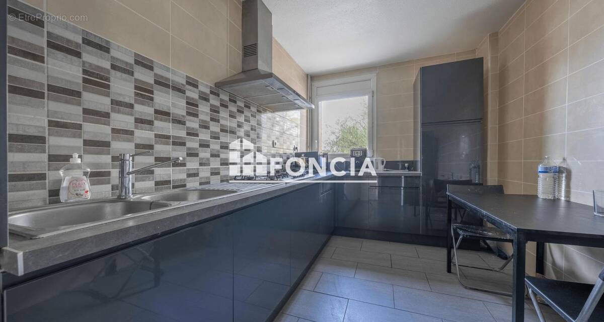 Appartement à CENON