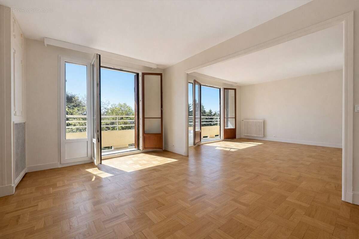 Appartement à LE VESINET