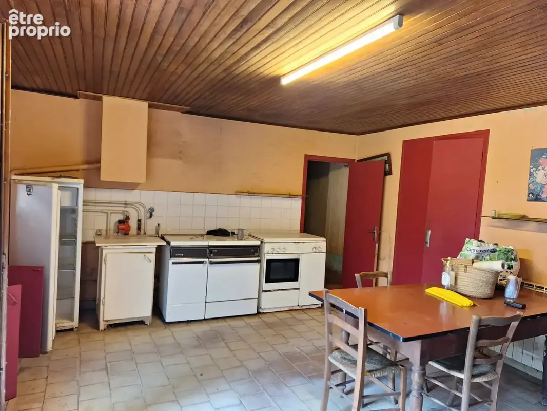 Maison et dépendances à GILHOC SUR ORMEZE - photo 4