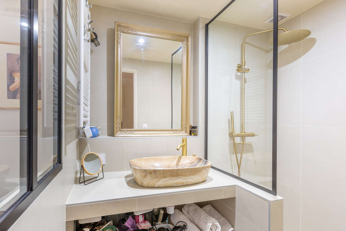 Centre ville Vienne - Belle maison bourgeoise 120 m2 - photo 7