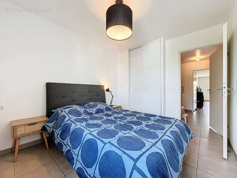 Appartement à vendre 2ème étage avec ascenseur, 3 pièces - 61 m2 + terrasse 11,30 m2 + parking couvert sécurisé - photo 6