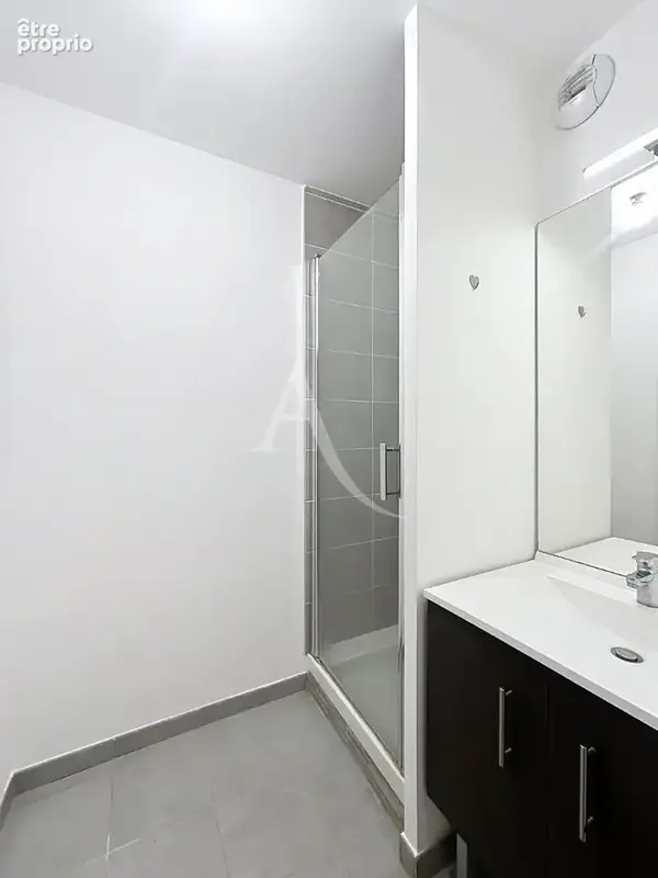 À VENDRE ? Appartement d'exception avec deux jardins à Cesson - photo 8