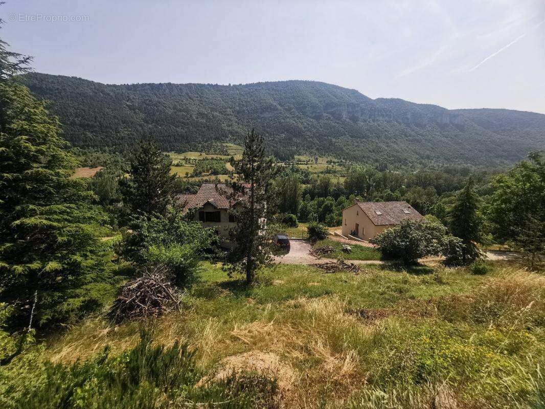 Terrain à MOSTUEJOULS