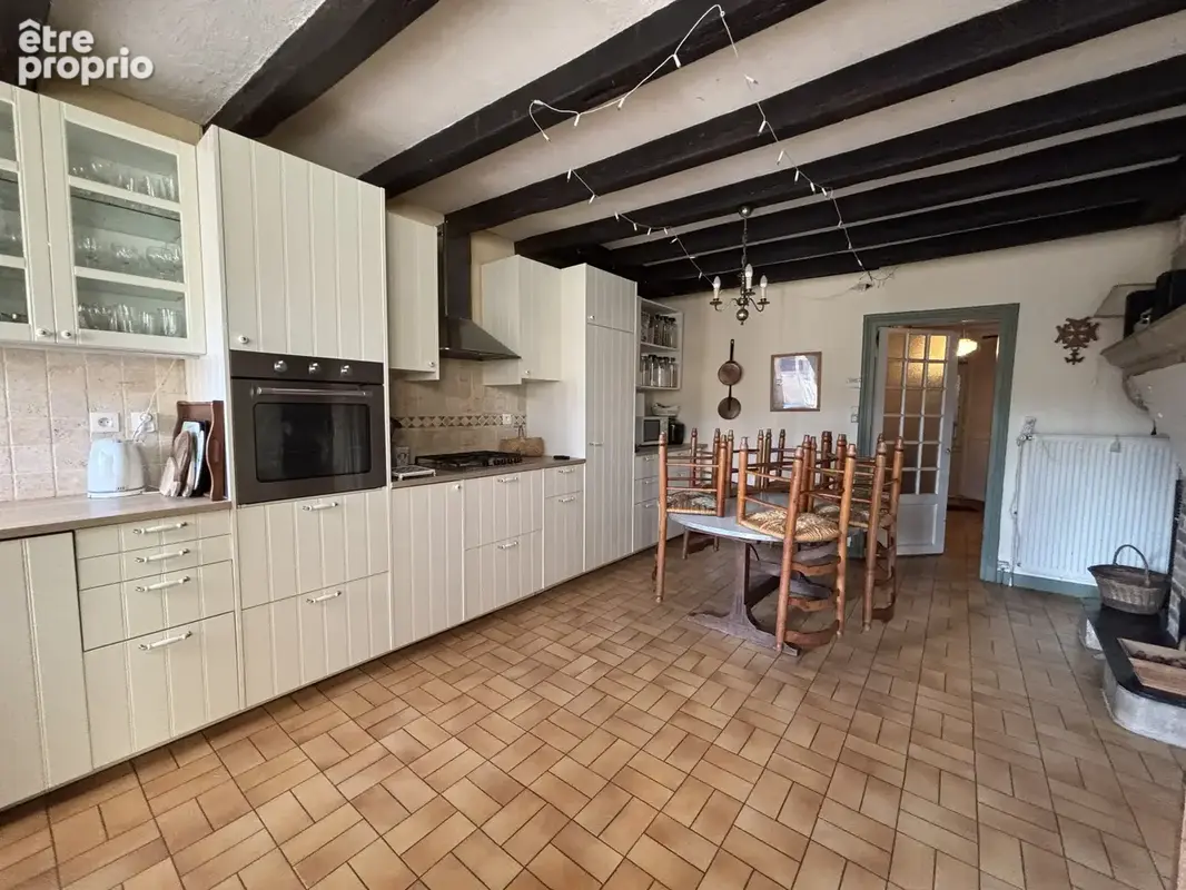 AIGNAY LE DUC  Maison du XVIè s de 125 m2 avec une terrasse et un terrain non attenant de 240m2 - photo 5