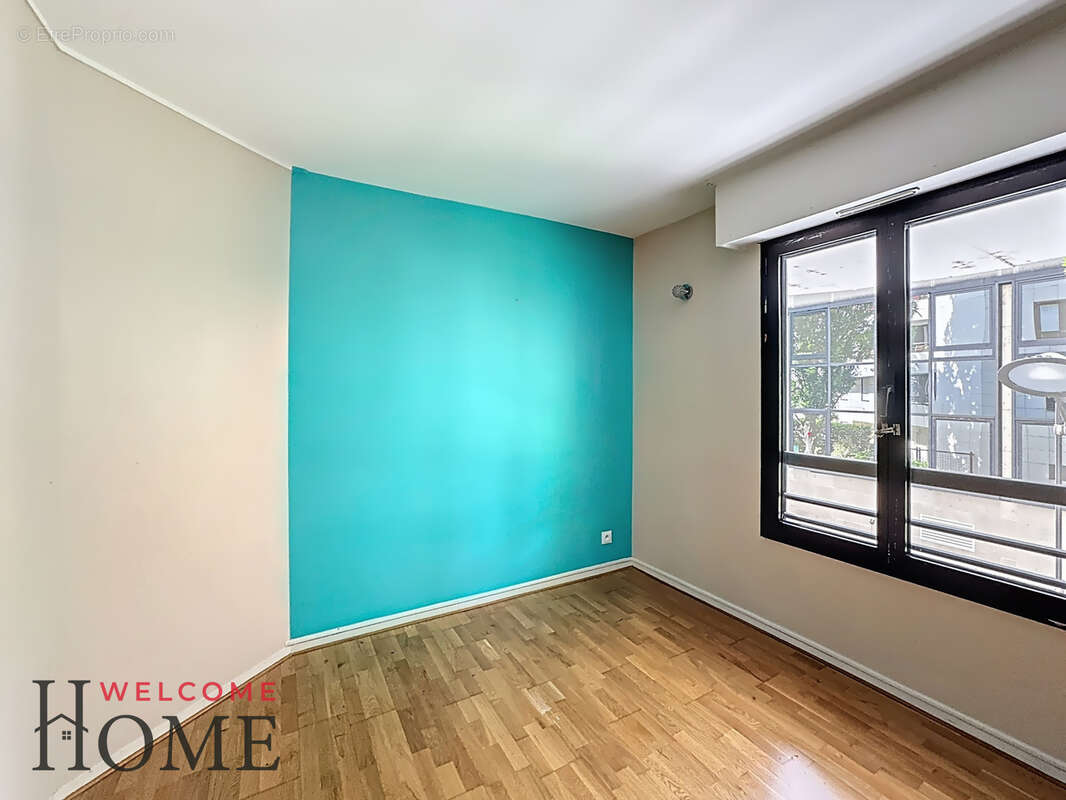 Appartement à LEVALLOIS-PERRET