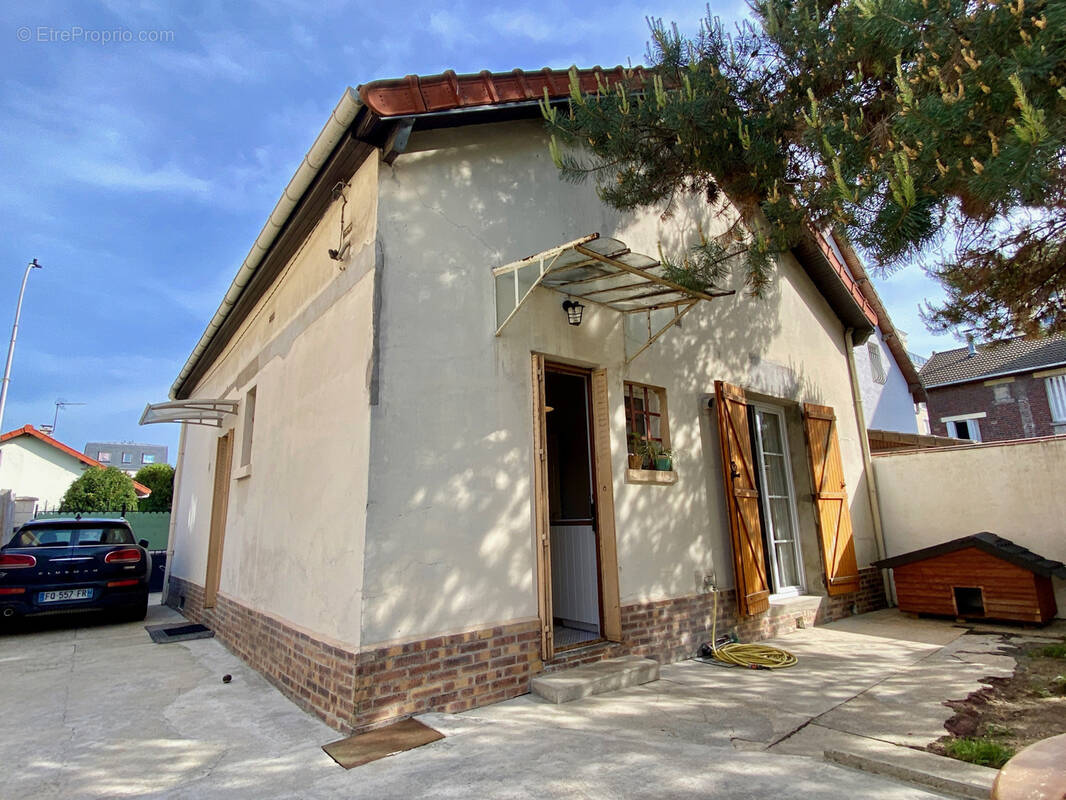 Maison à LE BLANC-MESNIL