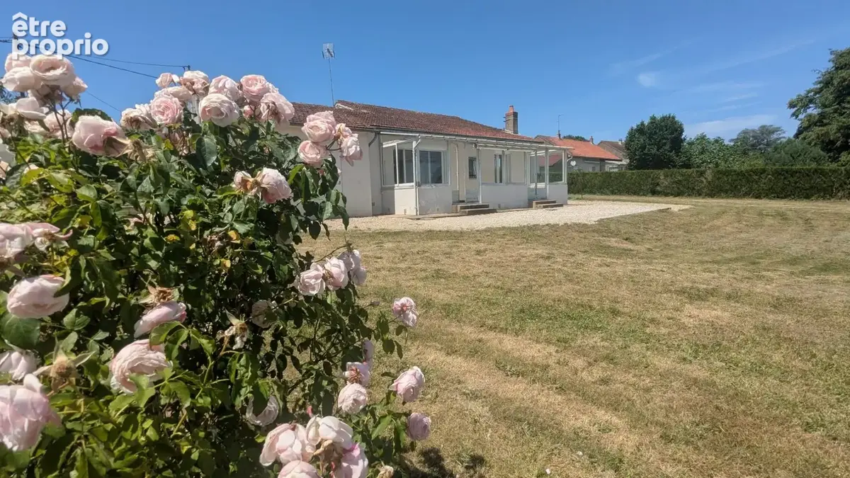 Maison à BRAGNY-SUR-SAONE