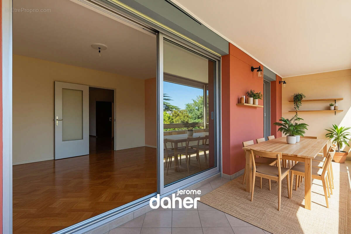 Appartement à MARSEILLE-8E