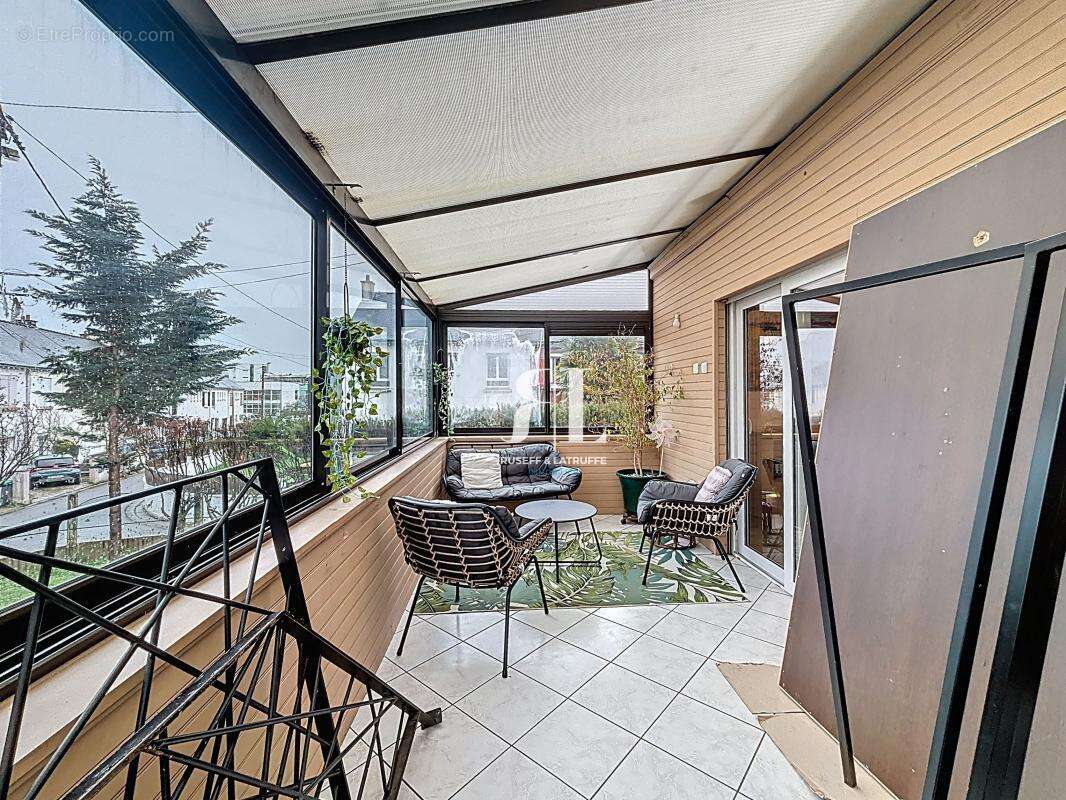 Maison à LANESTER