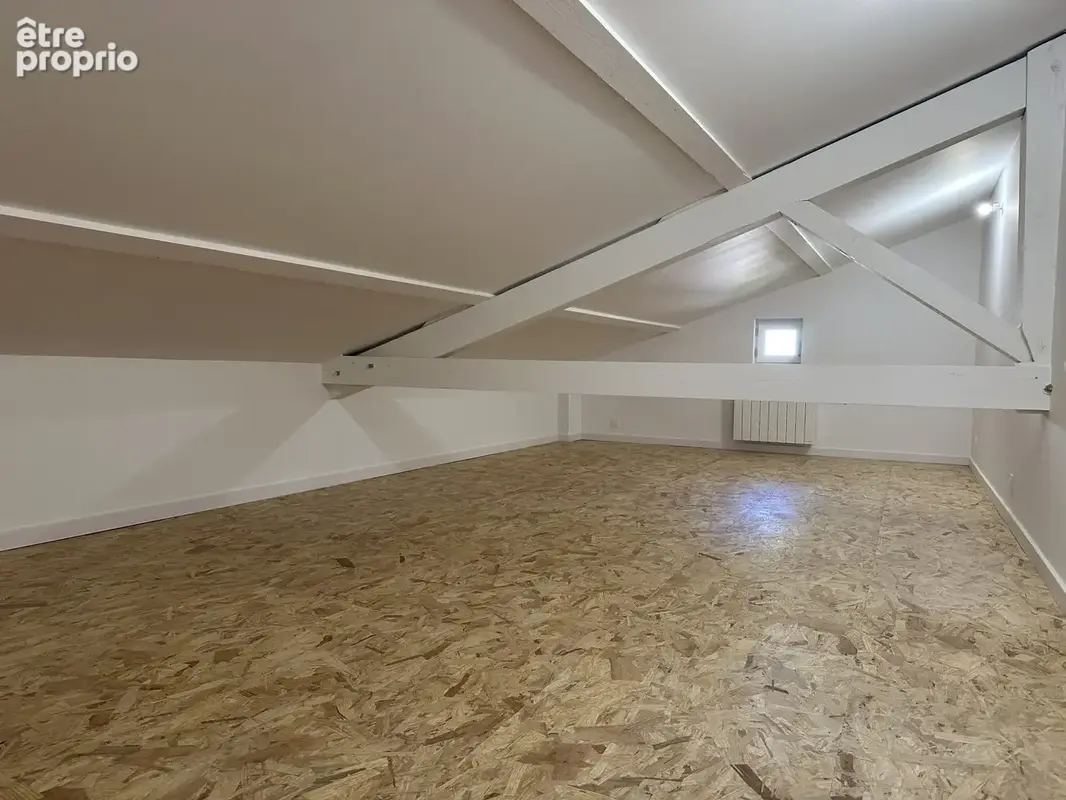 Appartement 4 pièces 87 m² à vendre à Beaujeu (69430) - photo 8