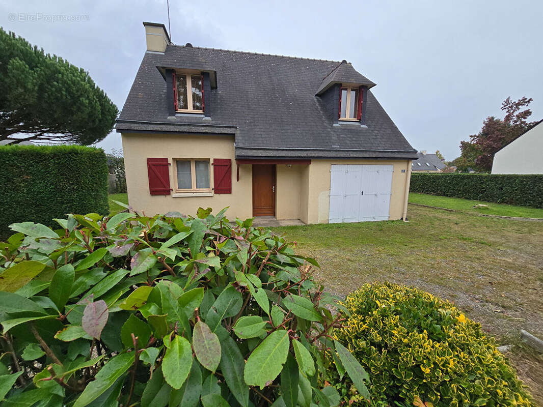 Guemene Penfao - 3 chs poss 4 - Garage - 742 m² T - photo 2