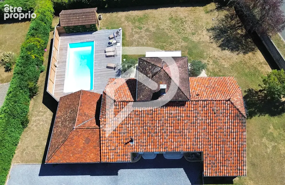Maison MONT 7 pièces 145 m² avec piscine - photo 15