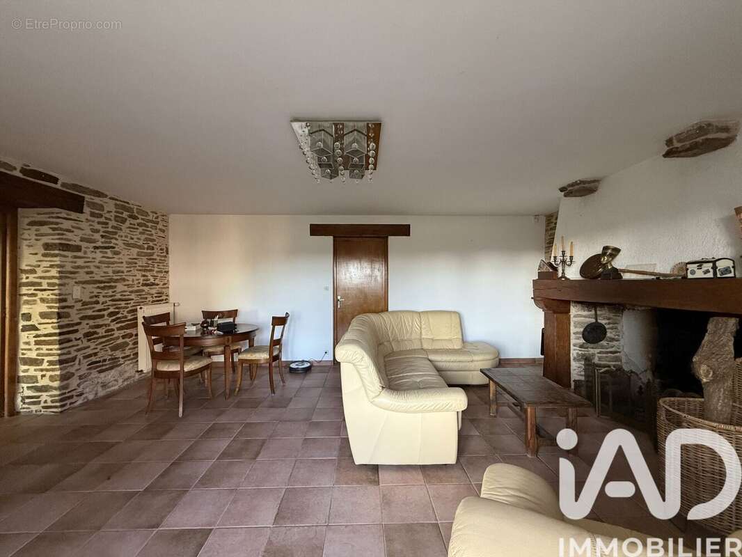 Photo 7 - Maison à SAINT-YRIEIX-LA-PERCHE