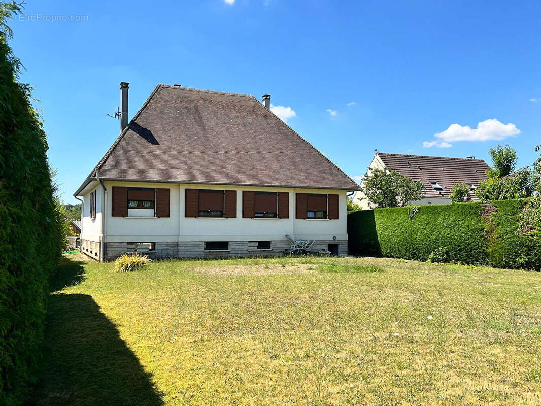 Maison familiale 145 m2 - 4 chambres - photo 9
