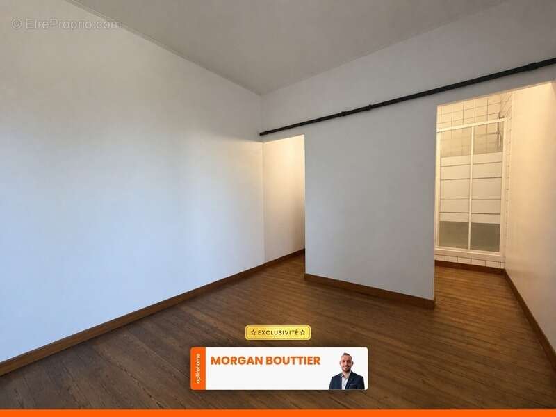 Maison à HOMMES