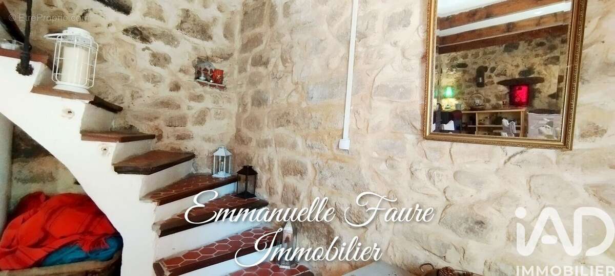 Maison 58 m² à Gilhoc-Sur-Ormeze  - photo 5