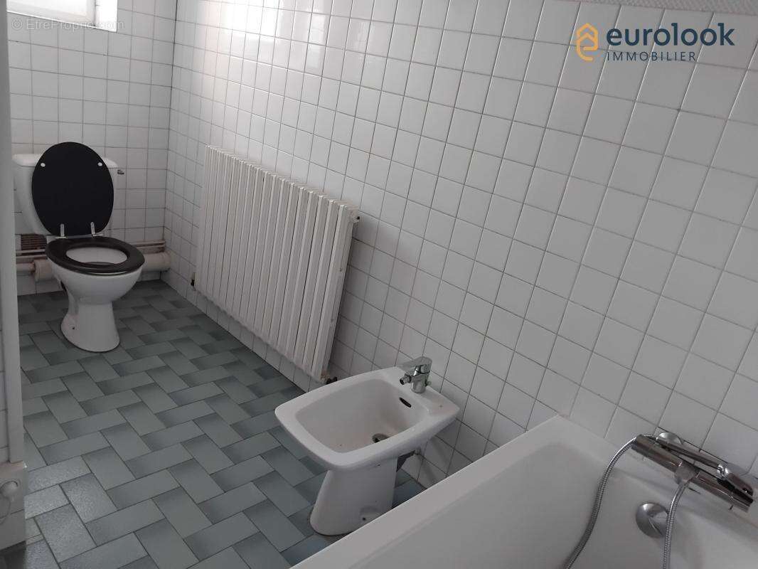 Maison à MALESTROIT