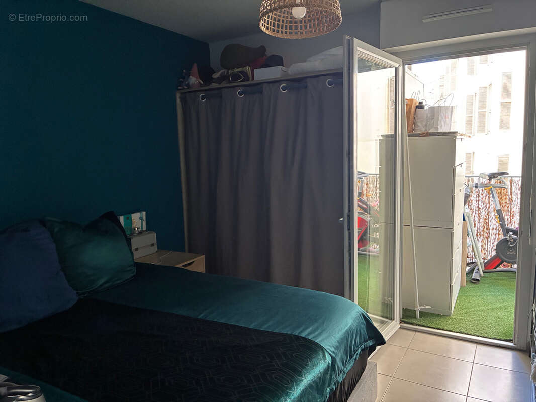 Appartement à MARSEILLE-6E