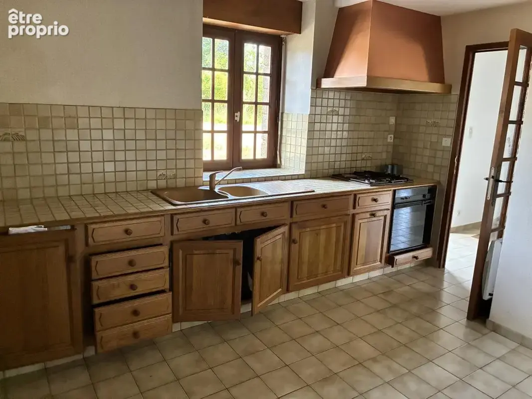 Maison 79 m² à La Bazoge-Montpincon  - photo 9