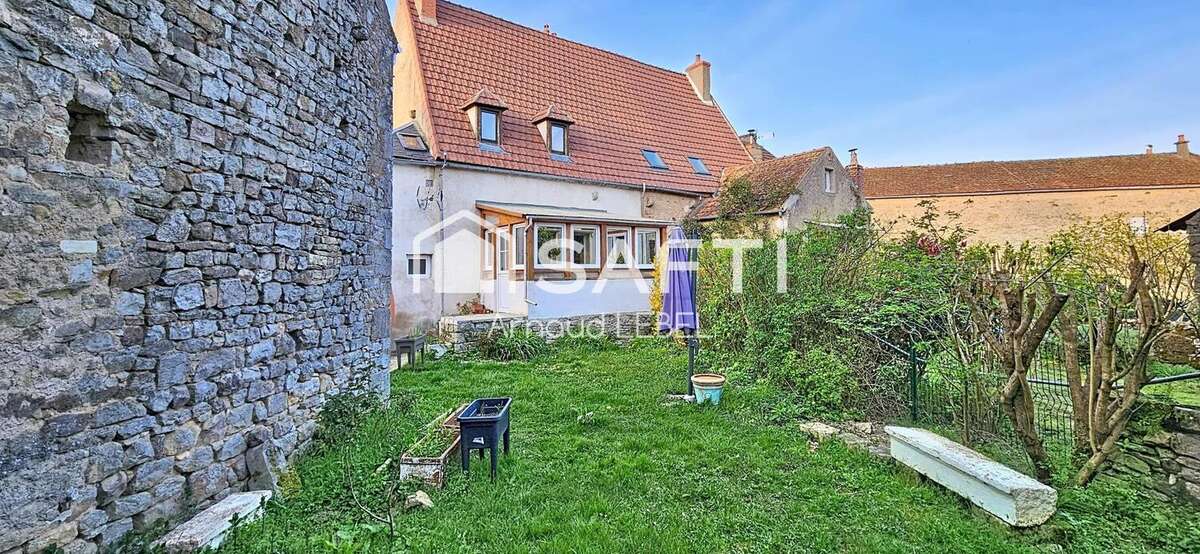 Maison 117 m² à Saint-Reverien  - photo 6